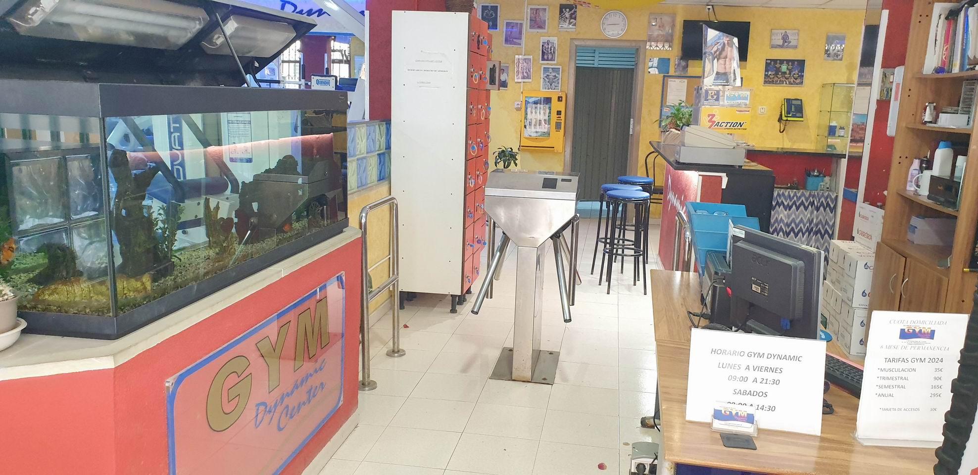 Sâ€™Arenal: Gran Local Comercial con Negocio en Funcionamiento - Image# 6