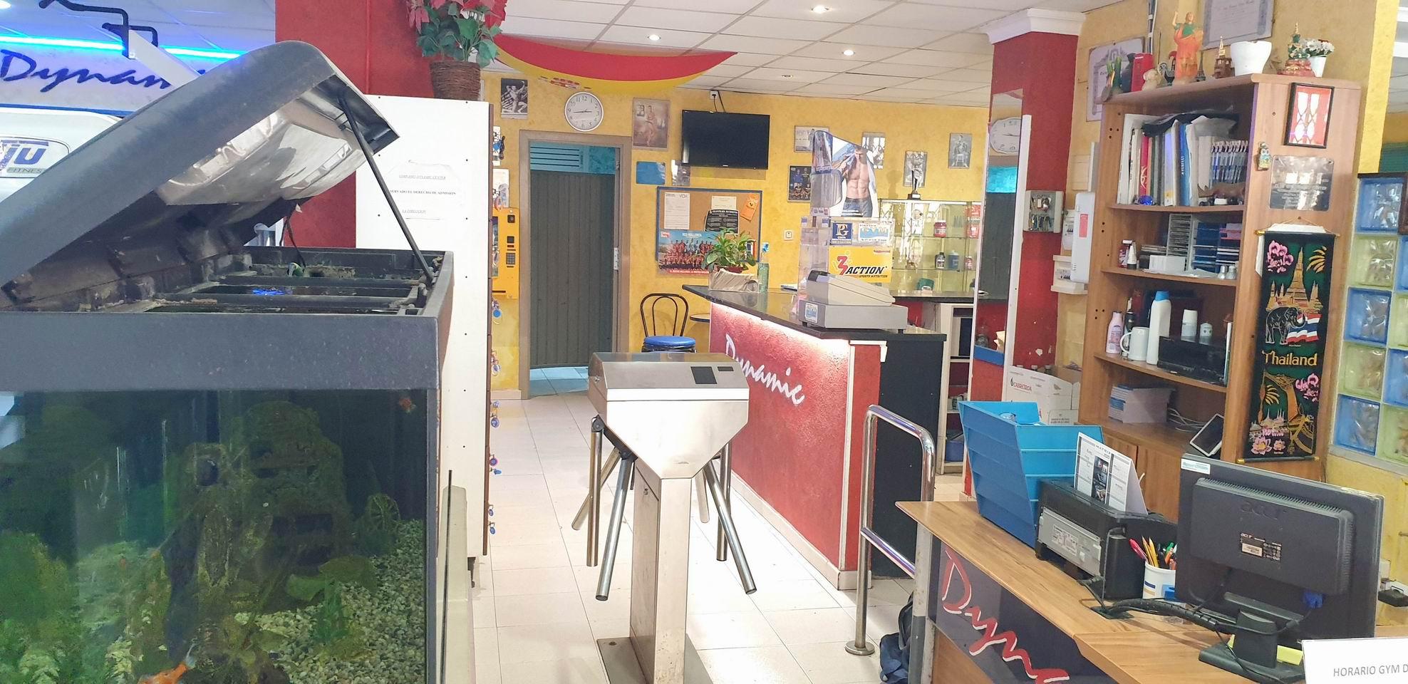 Sâ€™Arenal: Gran Local Comercial con Negocio en Funcionamiento - Image# 7