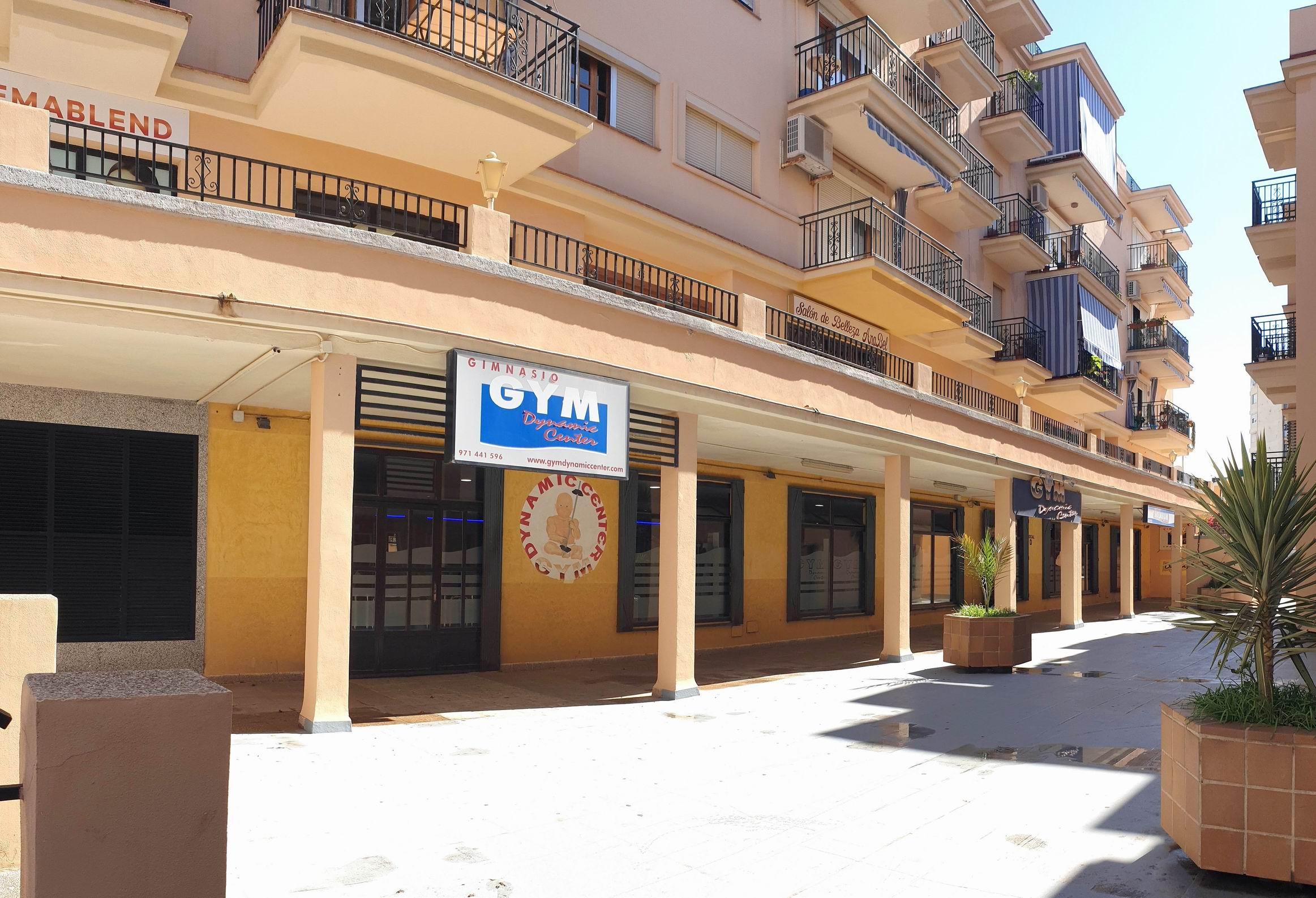 Sâ€™Arenal: Gran Local Comercial con Negocio en Funcionamiento - Image# 20