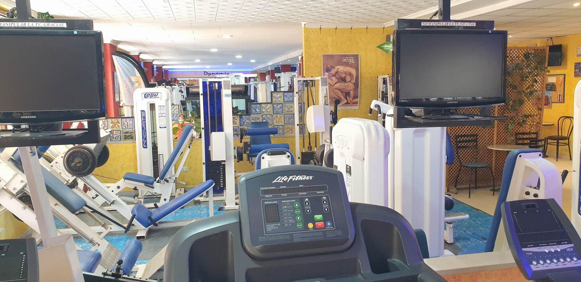 Sâ€™Arenal: Gran Local Comercial con Negocio en Funcionamiento - Image# 24