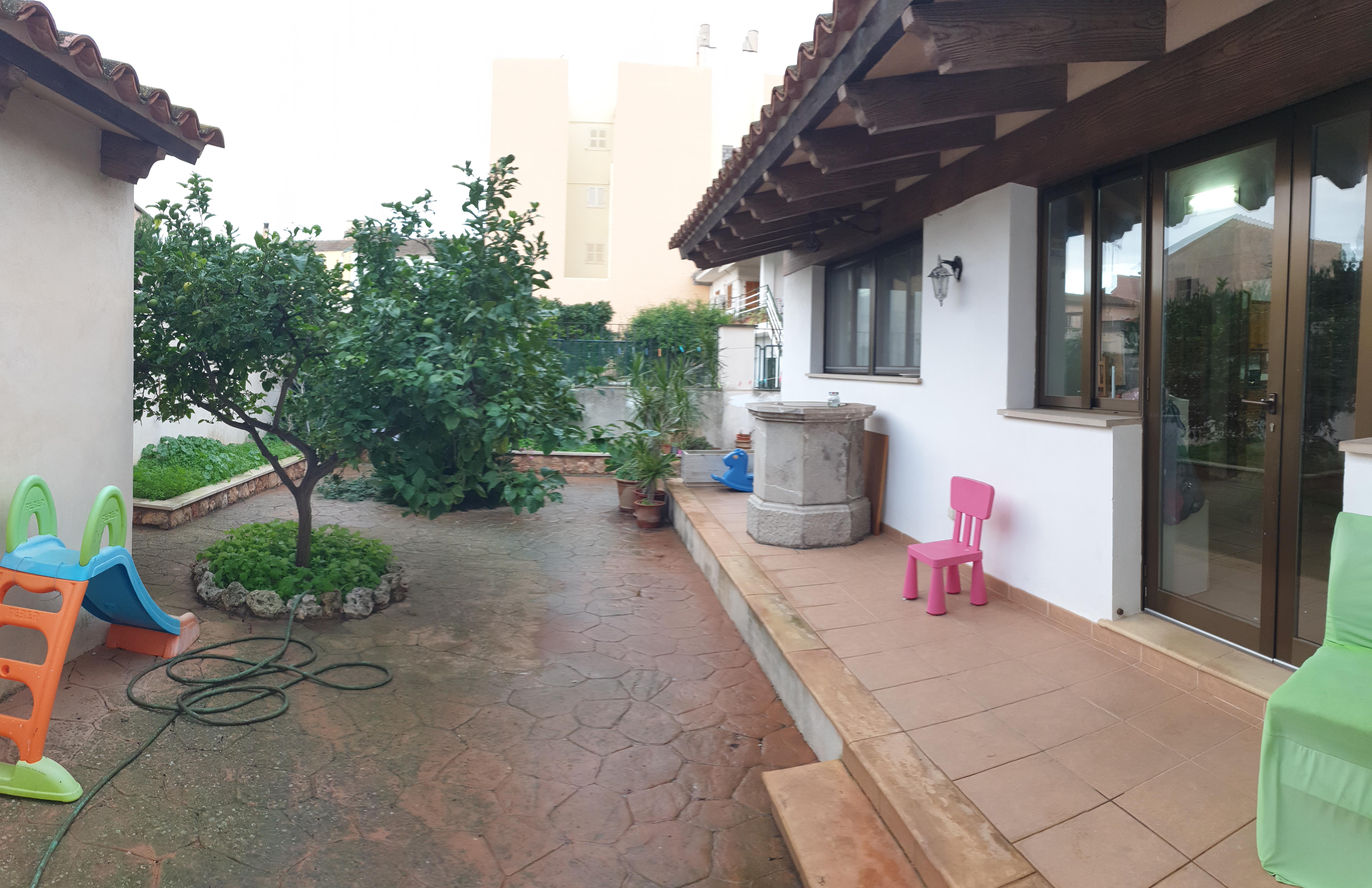 Sant Jordi: Gran Casa de dos plantas (4 Habitaciones y 3 BaÃ±os) - Image# 17