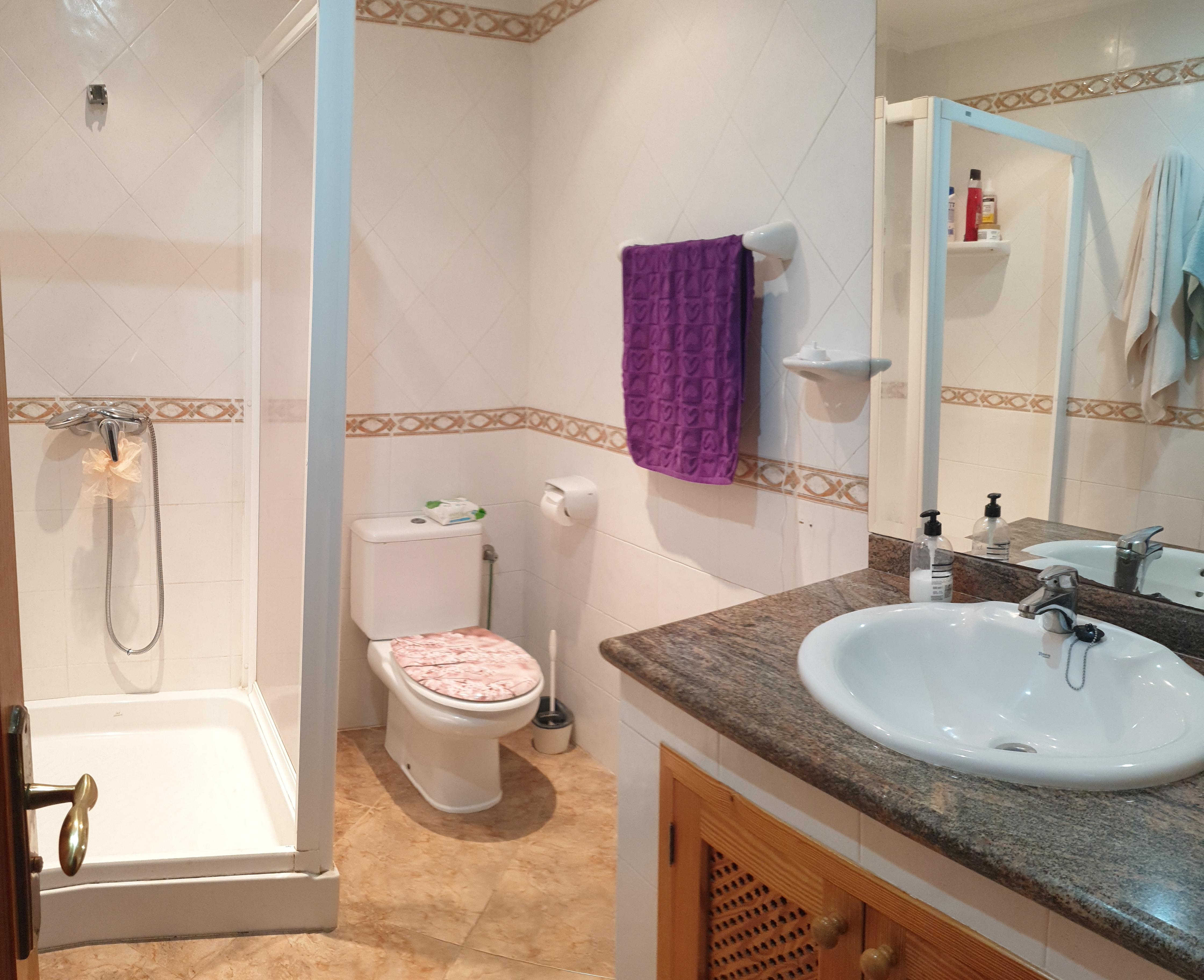 Sant Jordi: Gran Casa de dos plantas (4 Habitaciones y 3 BaÃ±os) - Image# 12