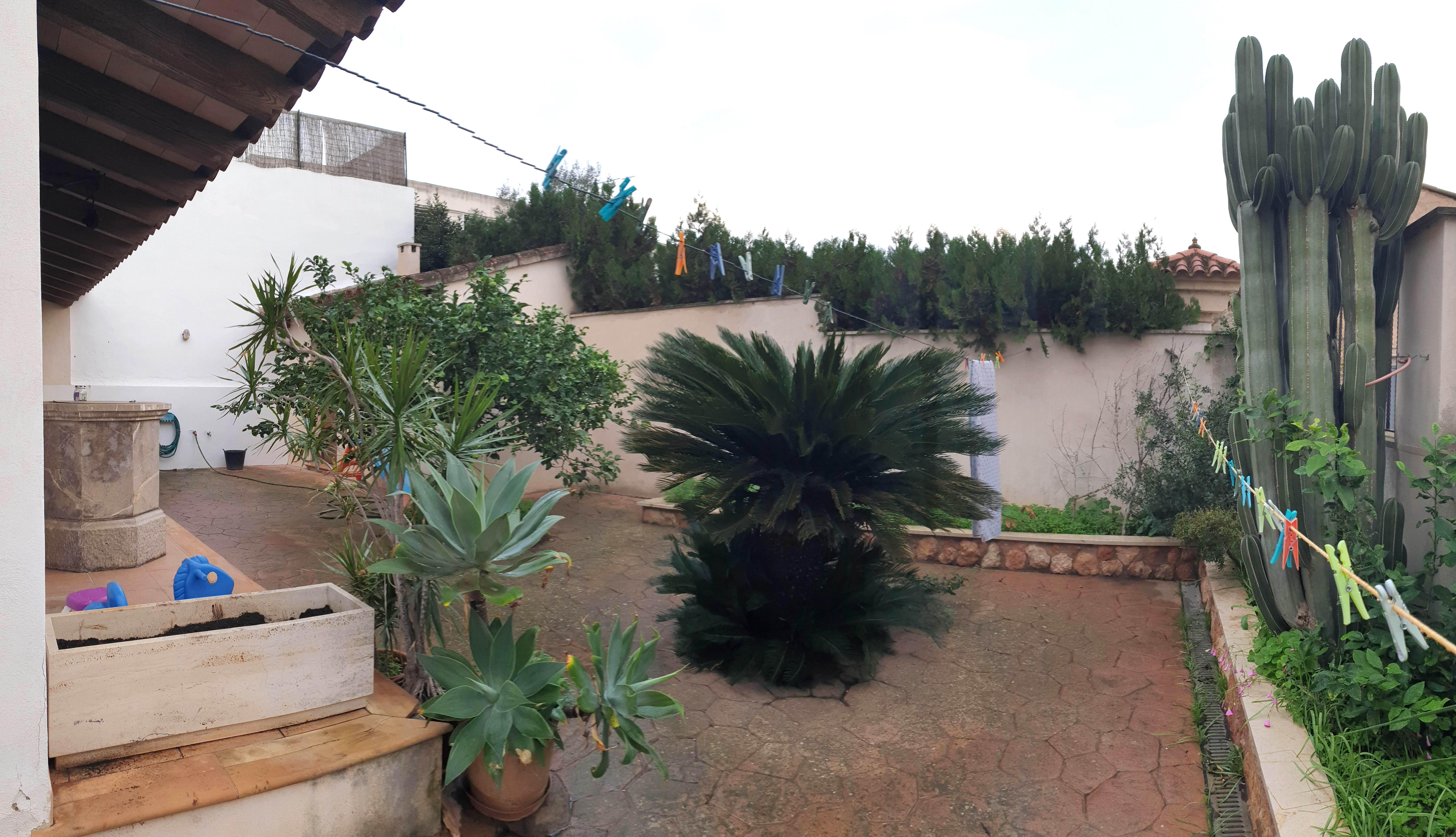 Sant Jordi: Gran Casa de dos plantas (4 Habitaciones y 3 BaÃ±os) - Image# 11
