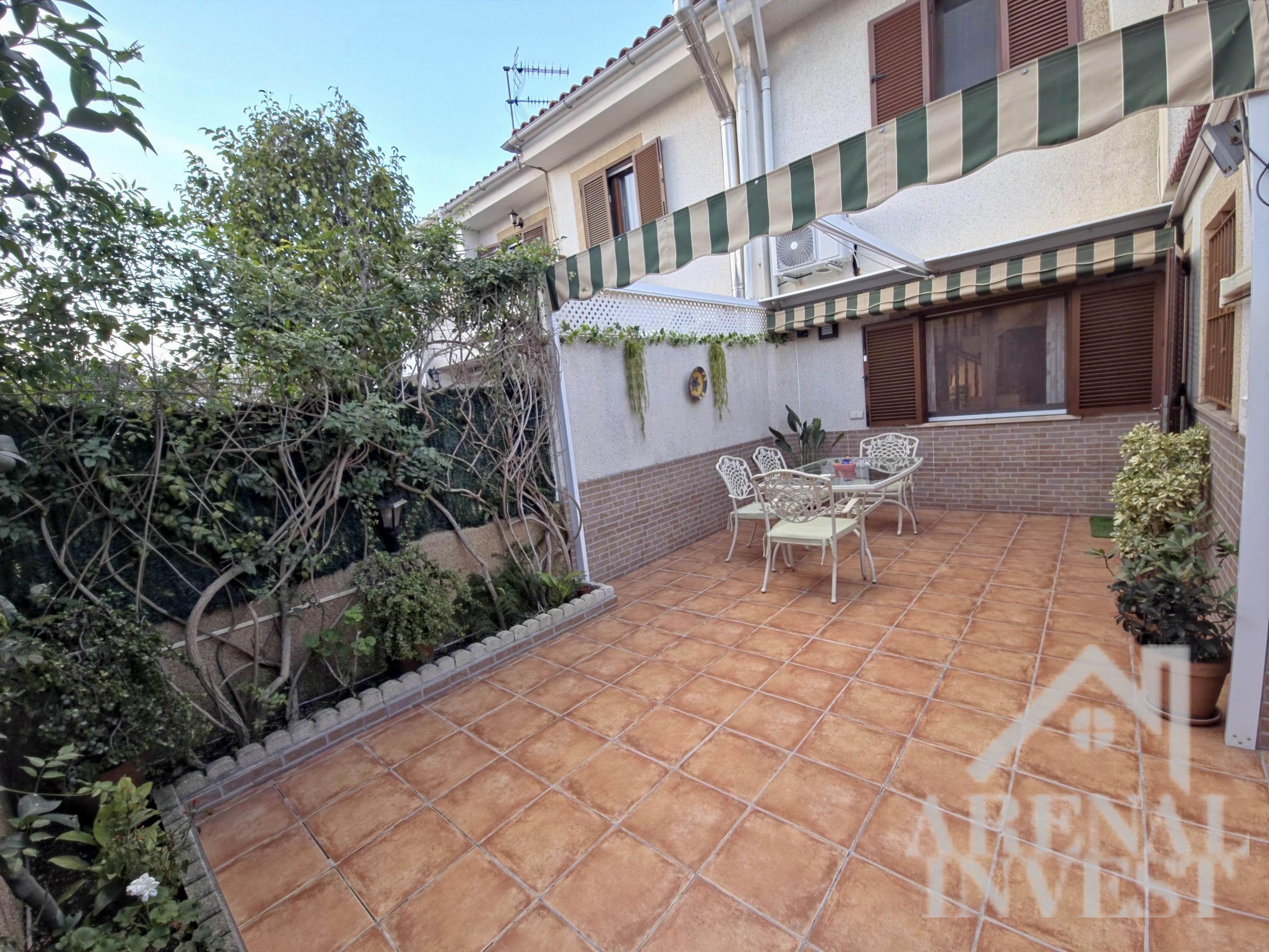 Son Sardina: Gran Chalet Adosado Totalmente Reformado - Image# 11