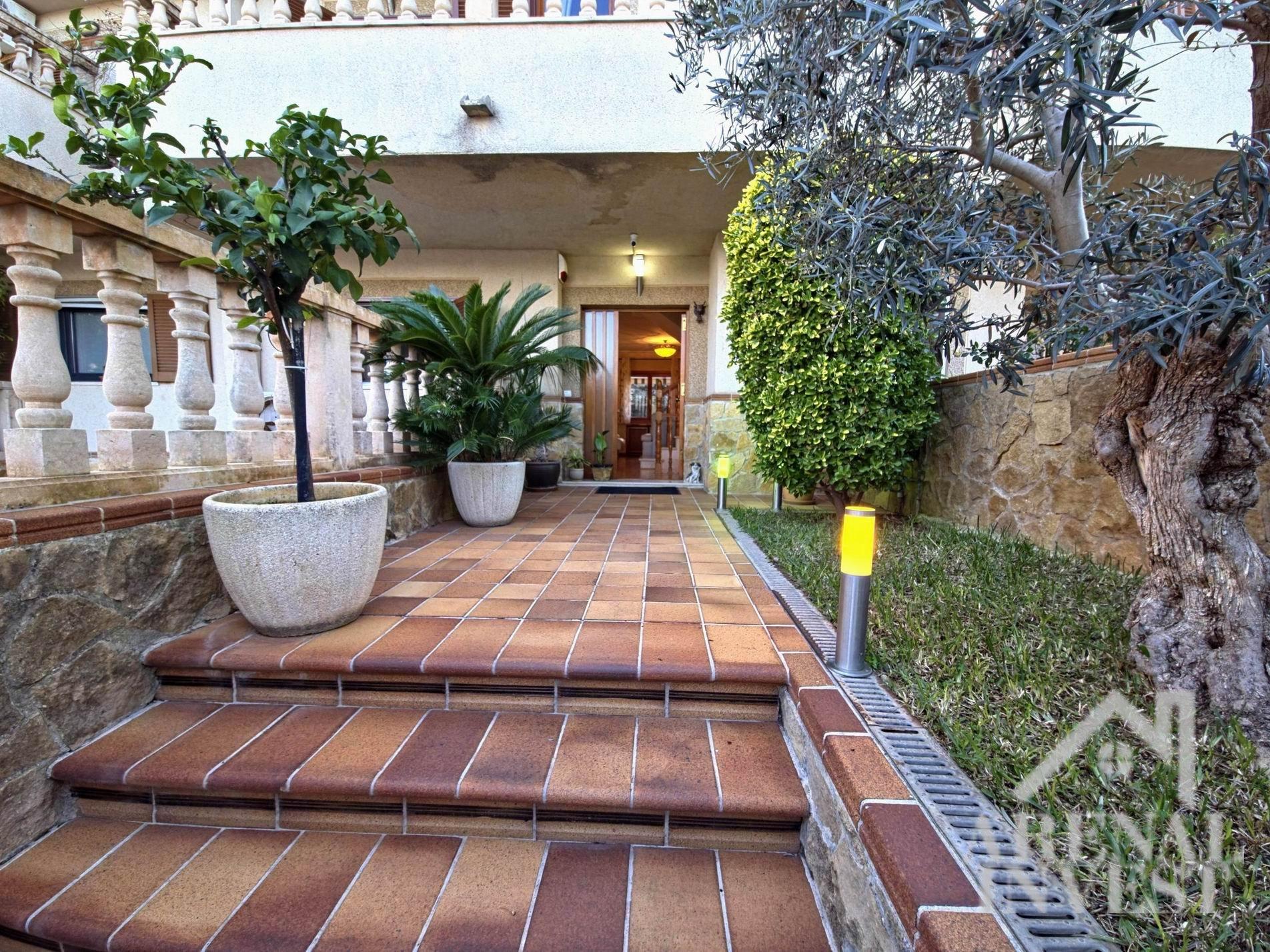 Son Sardina: Gran Chalet Adosado Totalmente Reformado - Image# 30